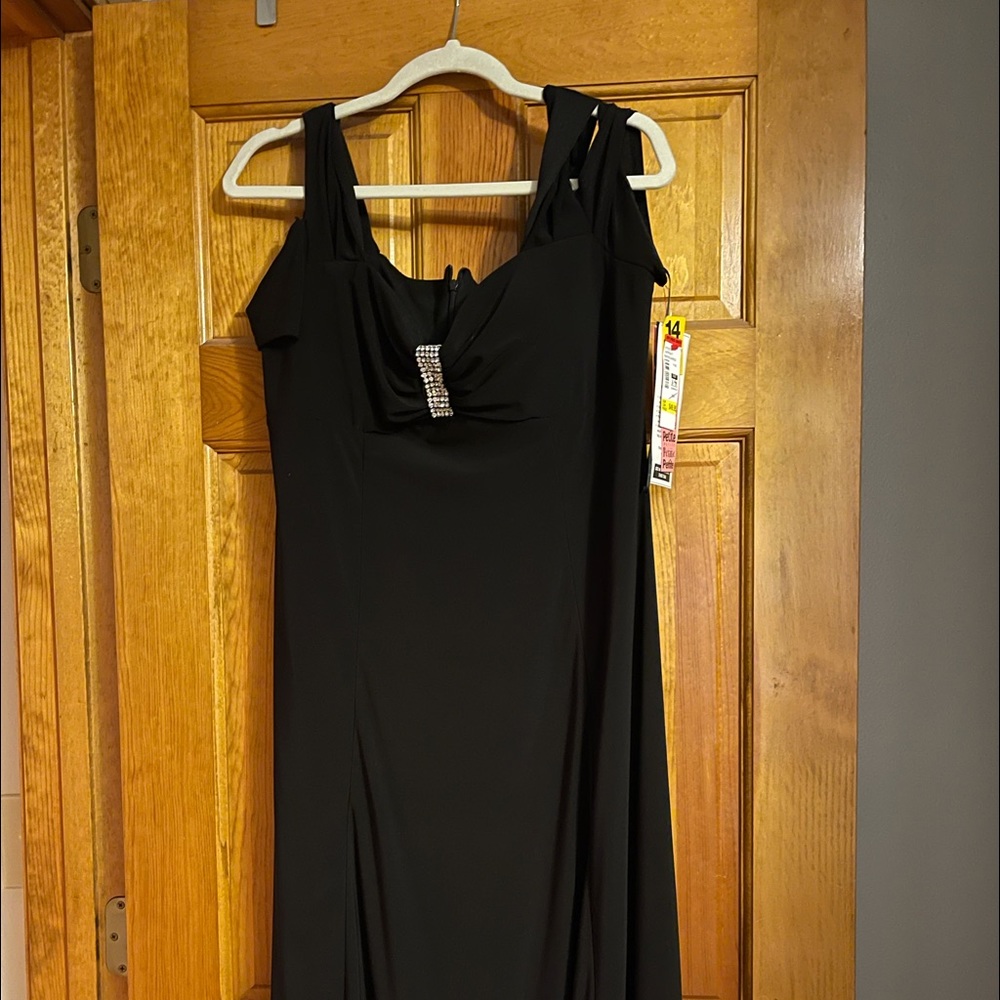 Evening cocktail dress BNWT R&M Richards 14p